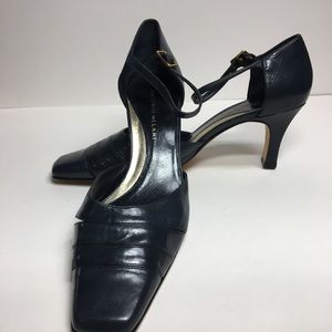 Antonia Melani Shoes Black 2in heel Size‎ 7.5 M